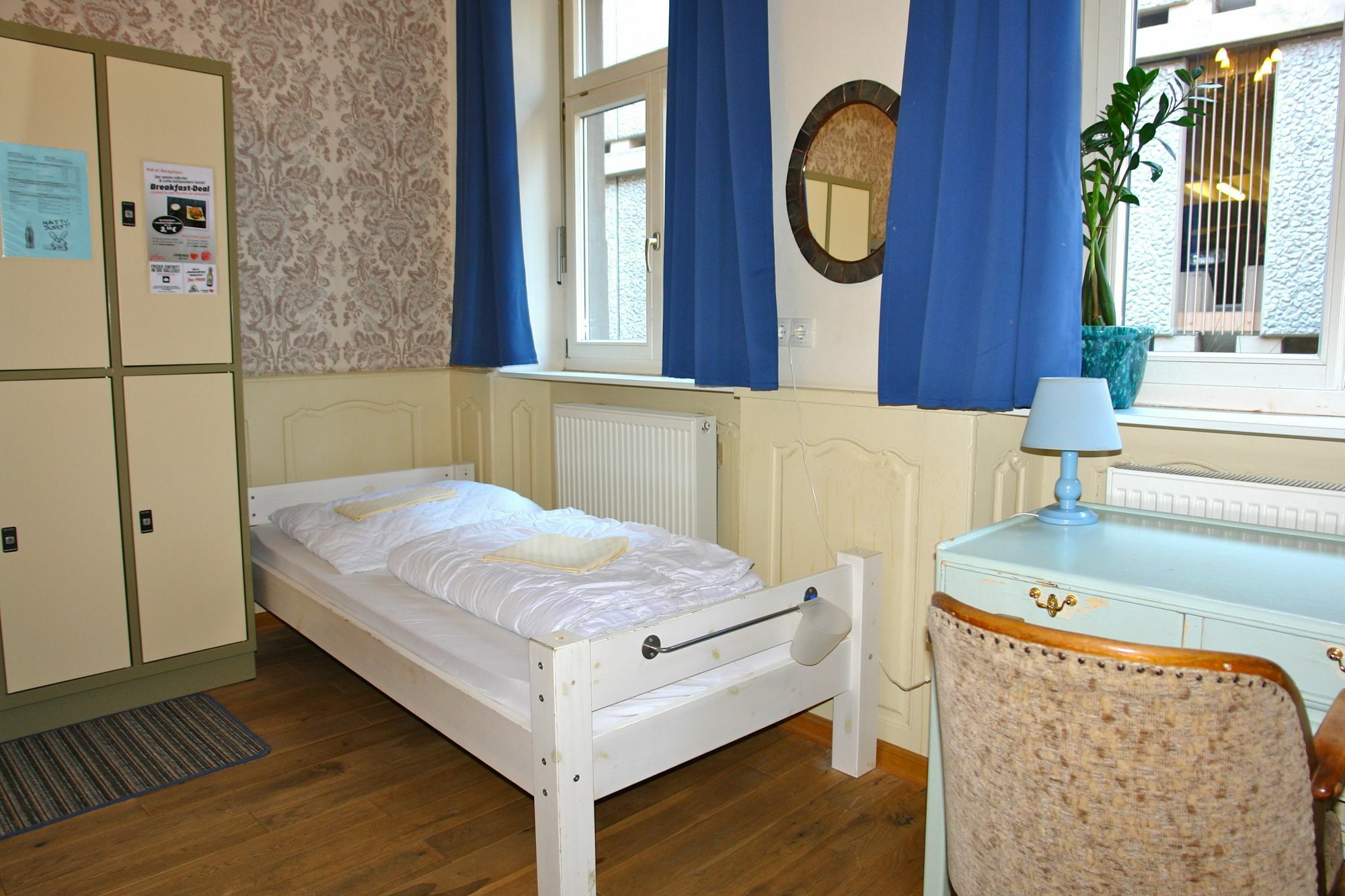 Lotte - The Backpackers Hostel Heidelberg